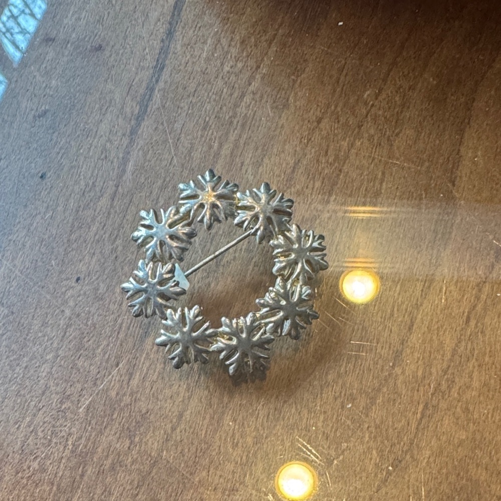 Silver Floral Brooch